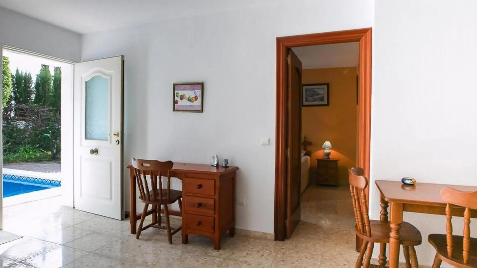 度假居 Villa Violeta 贝纳尔马德纳